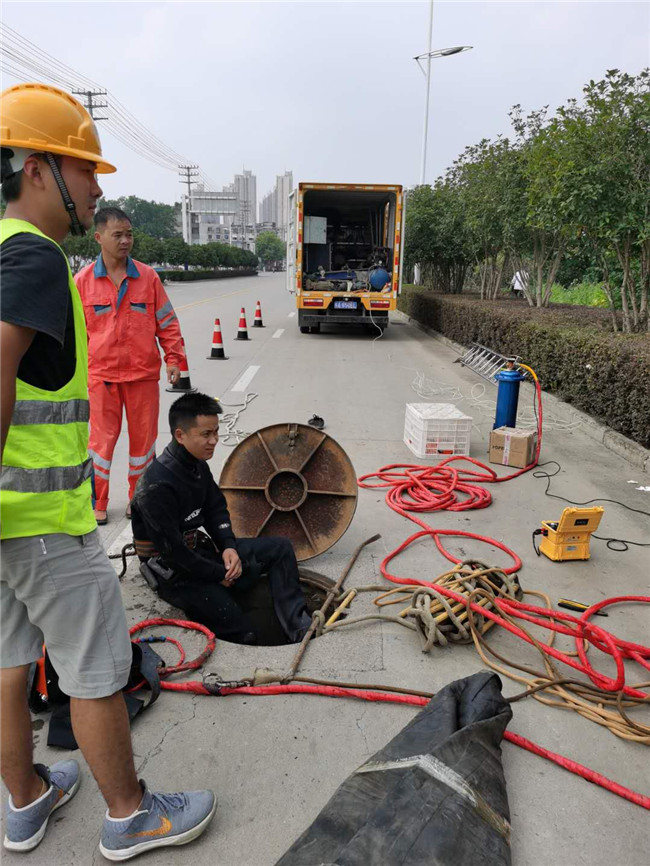 黄江镇翻衬法管道修复技术主要工序